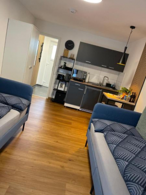 -Bella Casa- Central Studio Apartment